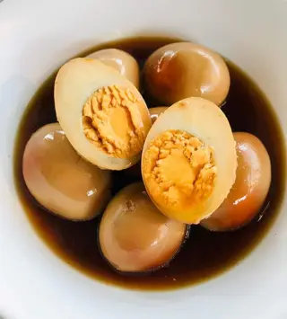 Eggs (price per egg)