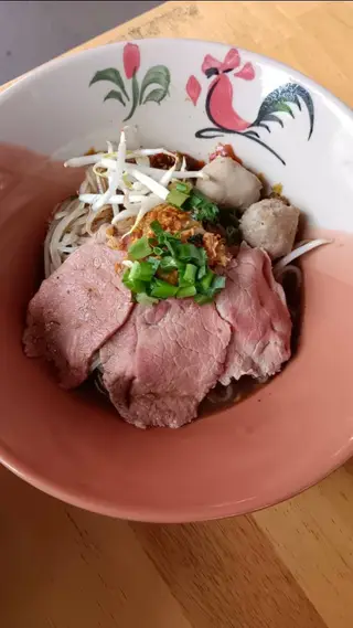 ก๋วยเตี๋ยวเนื้อสด