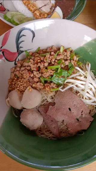 ก๋วยเตี๋ยวต้มยำหมู