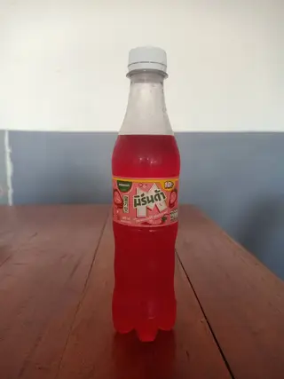 มิรินด้า น้ำแดง Mirinda strawberry ขนาด 345 ml