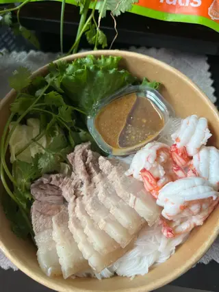 เมี่ยงหมูสามชั้น+กุ้ง