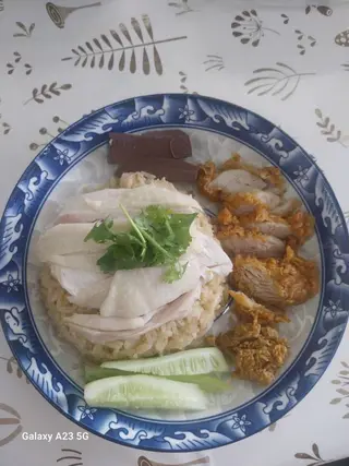 ข้าวมันไก่ + ต้มทอด(พิเศษ)