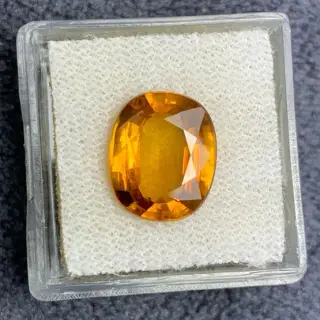 พลอย บุษราคัม บางกะจะ จันทบุรี มีใบเซอร์ เนื้อแก้ว Natural Yellow Sapphire จิวเวลรี่ เครื่องประดับ