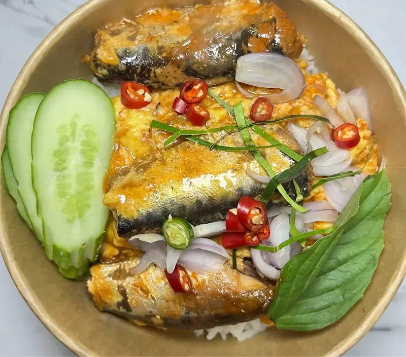 ทอดทอด - ข้าวไข่เจียวทรงเครื่อง