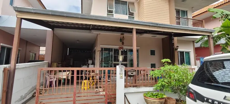 กะเพราอร่อยพุงกาง